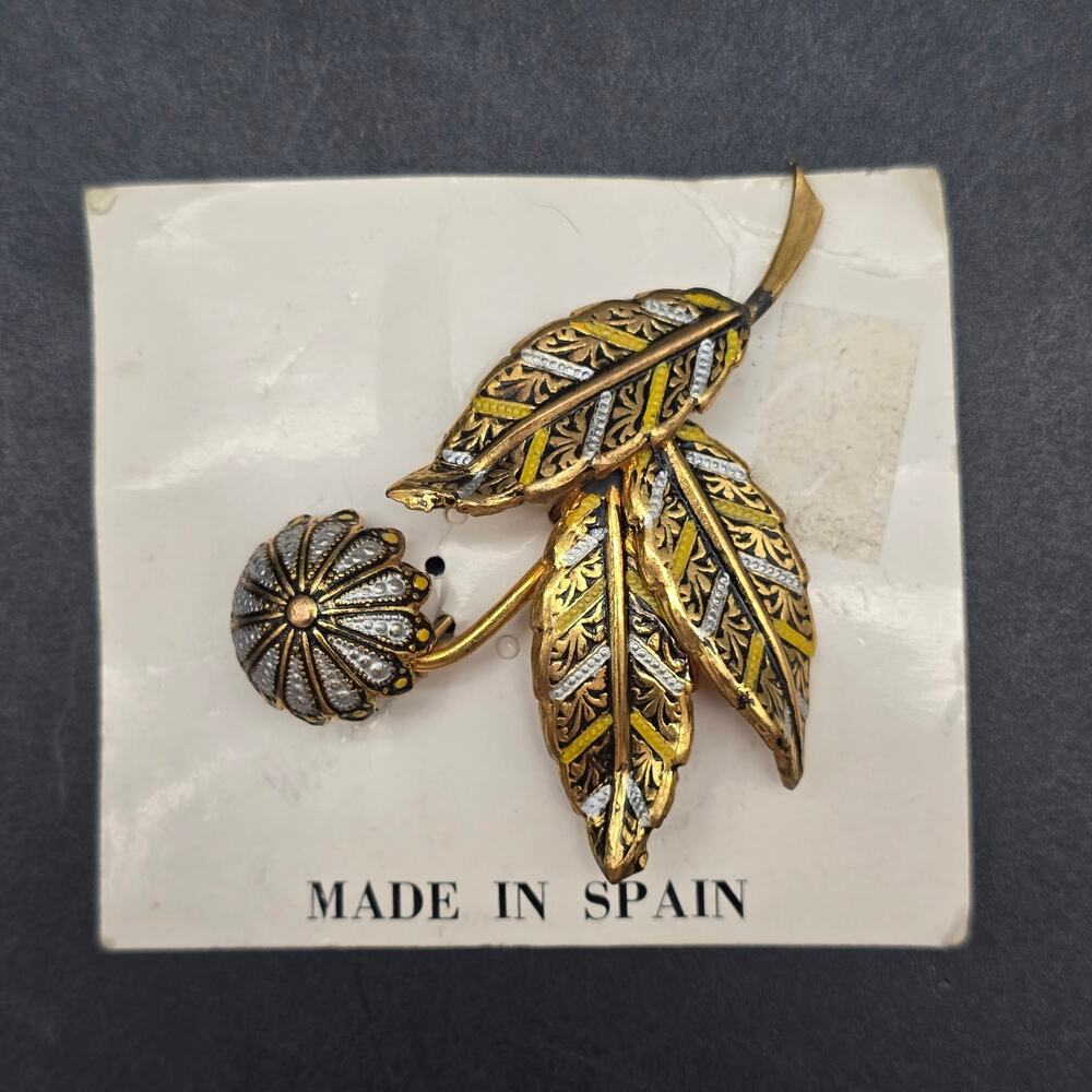 Spanish Damascene Flower Brooch Gold Tone Black White Enamel Vintage Jewelry